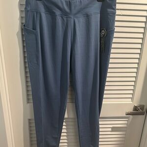NWT R.A.G Plus Full Length Athletic Pants with Side Pockets.